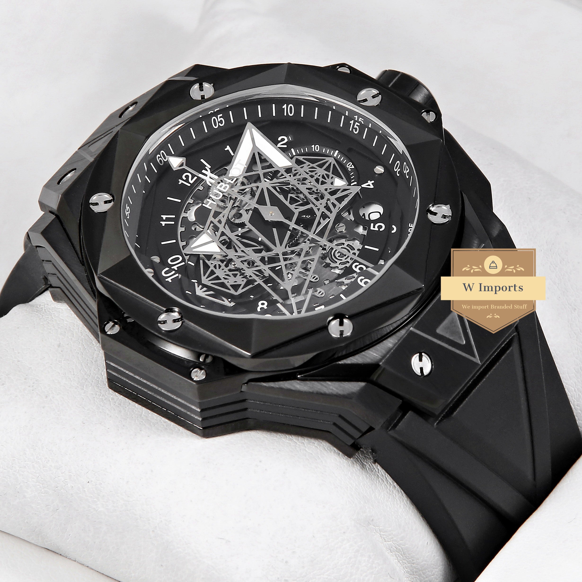 Latest Collection All Black With Black Rubber Strap
