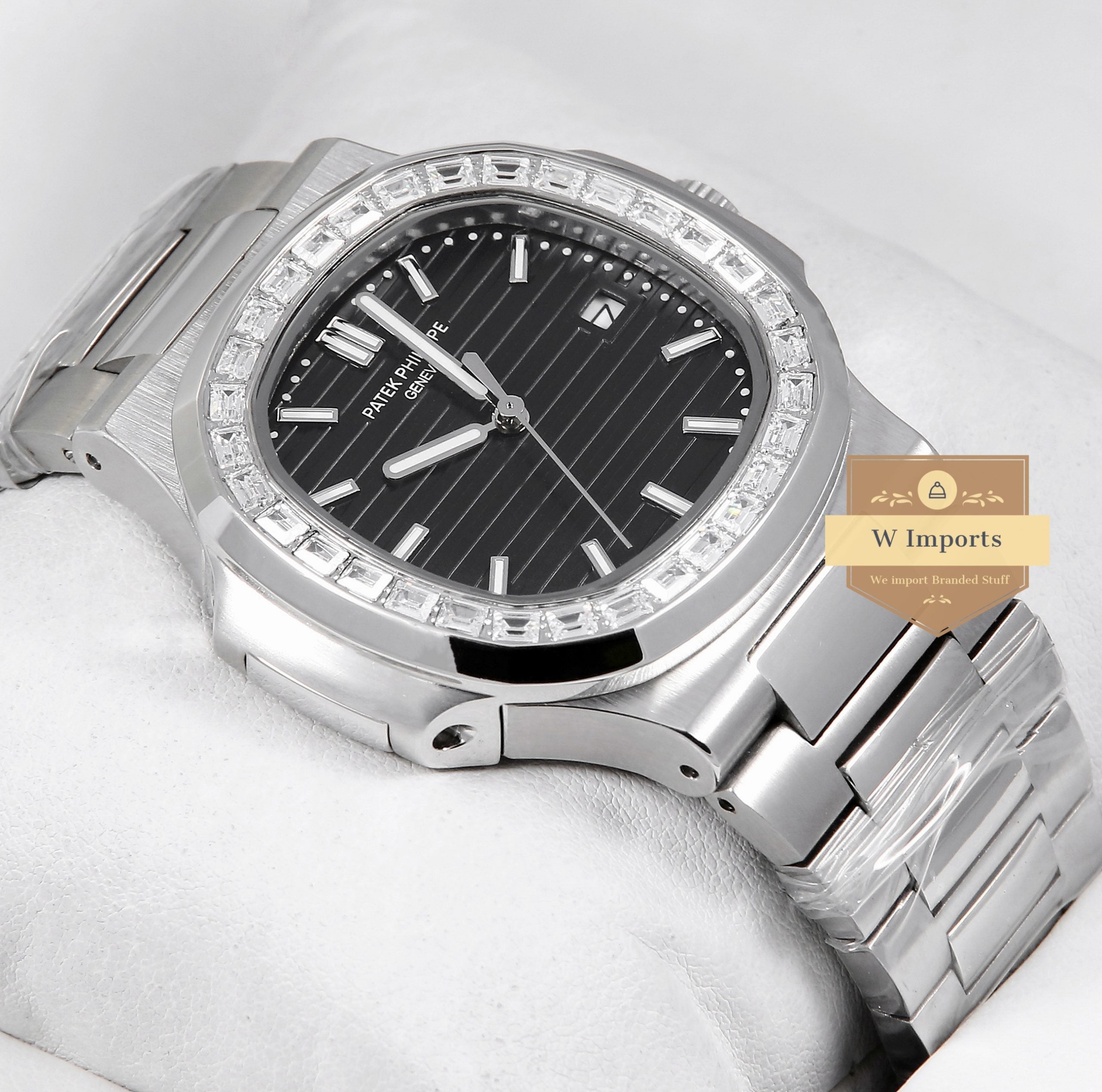 Latest Collection All Silver Stone Bezel With Black Dial