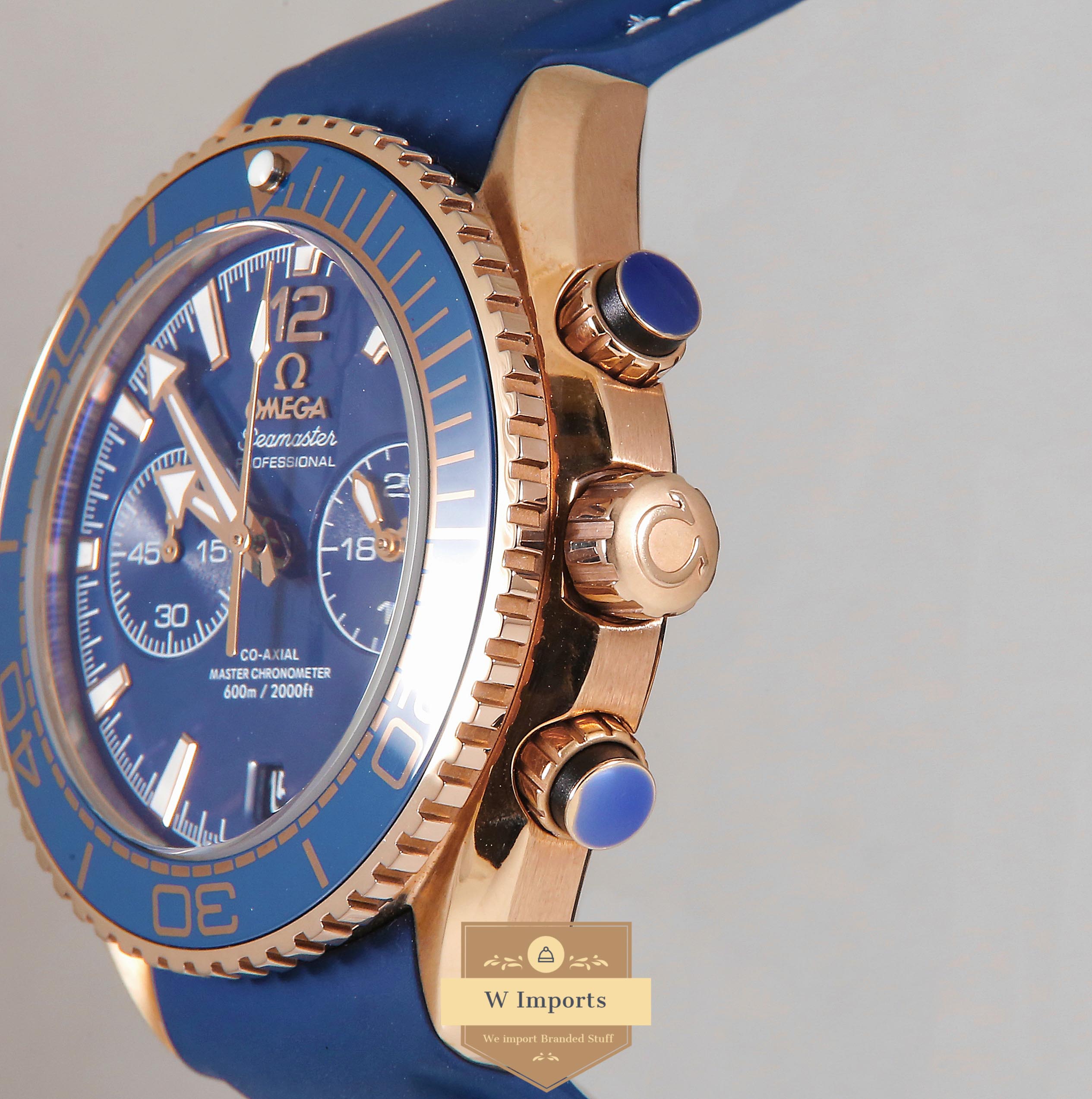 Latest Collection Chronograph Rose Gold Case With Blue Dial & Rubber Strap